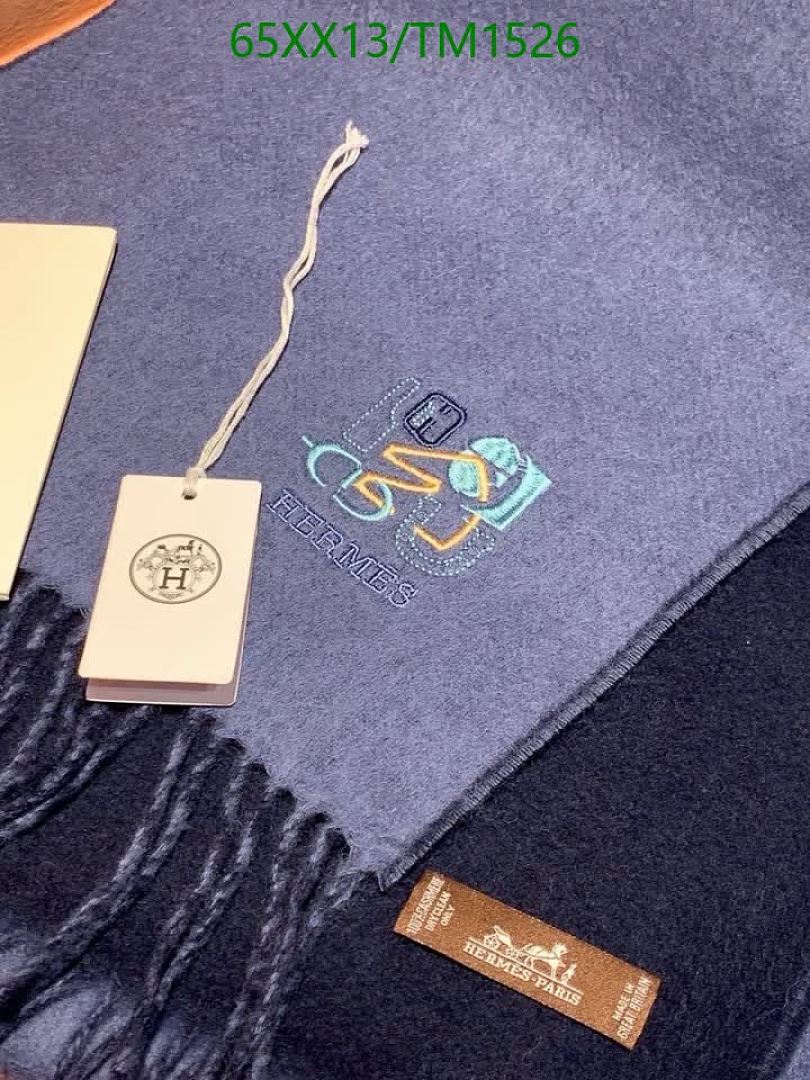 Hermes-Scarf Code: TM1526 $: 65USD