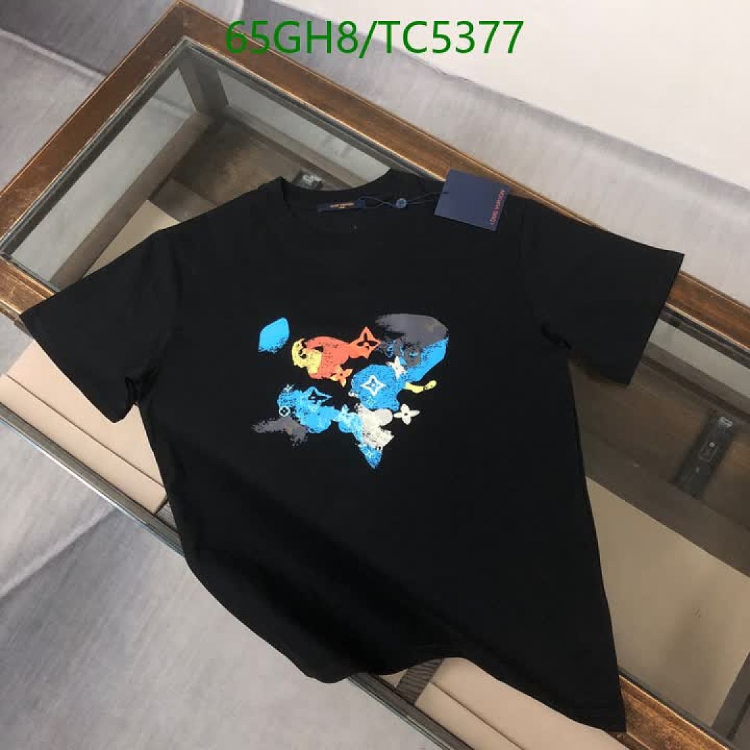 LV-Clothing Code: TC5377 $: 65USD