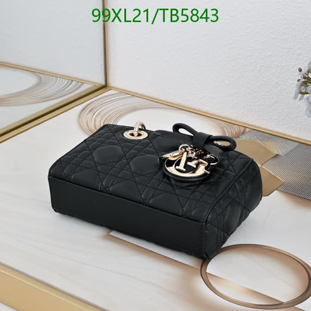 Dior-Bag-4A Quality Code: TB5843 $: 99USD