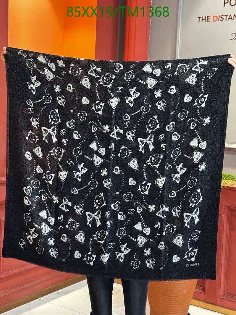 Chanel-Scarf Code: TM1368 $: 85USD