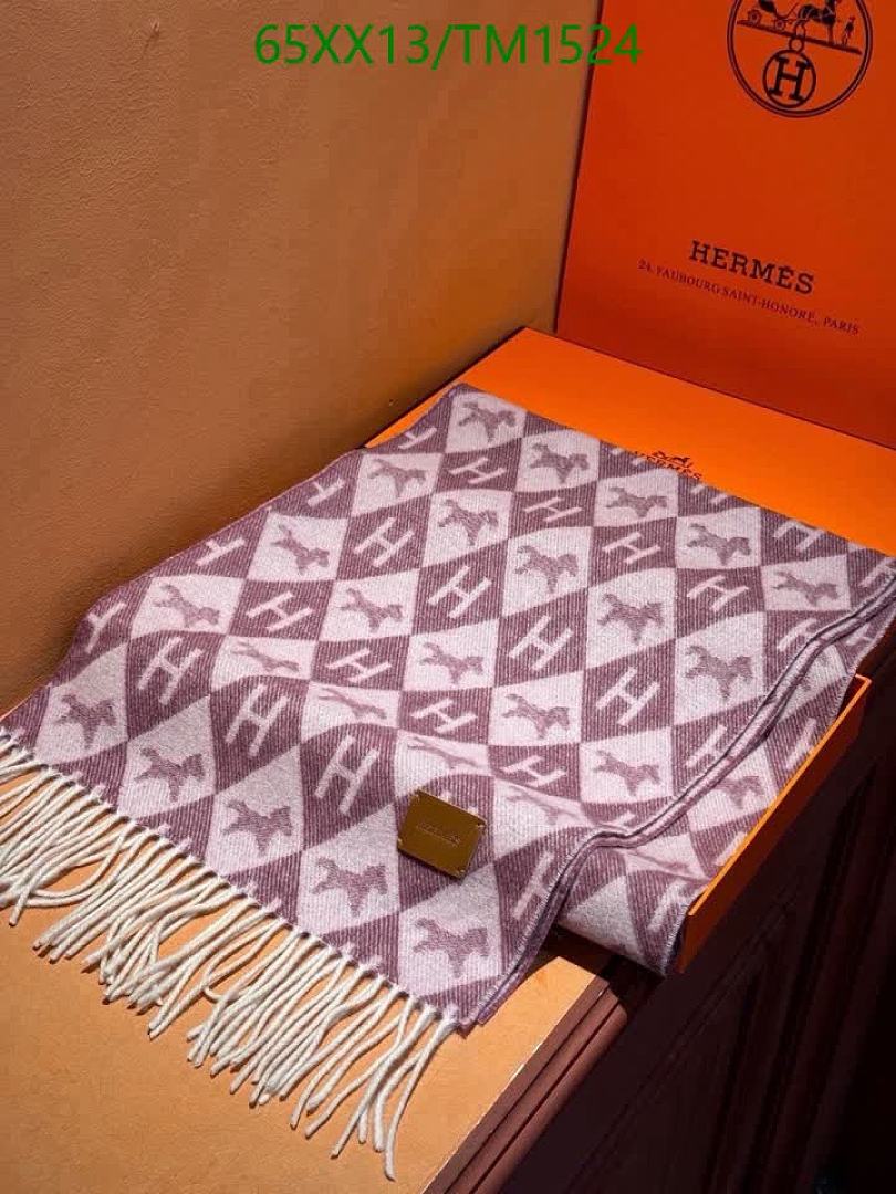 Hermes-Scarf Code: TM1524 $: 65USD