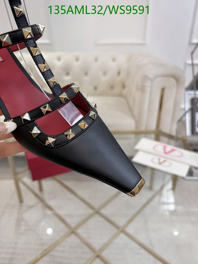 Valentino-Women Shoes Code: WS9591 $: 135USD