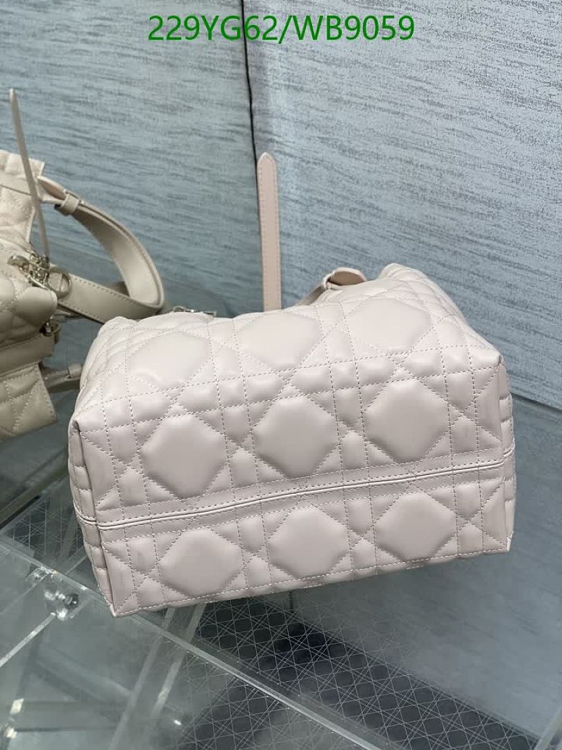 Dior-Bag-Mirror Quality Code: WB9059 $: 229USD