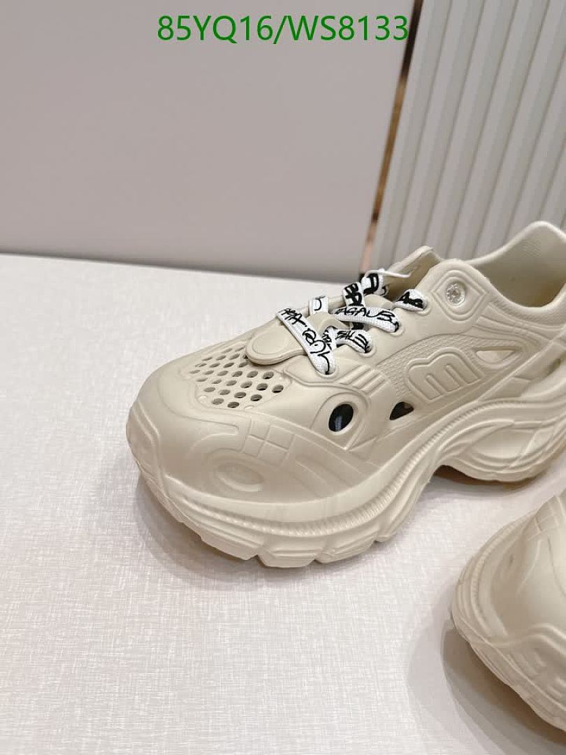 Balenciaga-Women Shoes Code: WS8133 $: 85USD