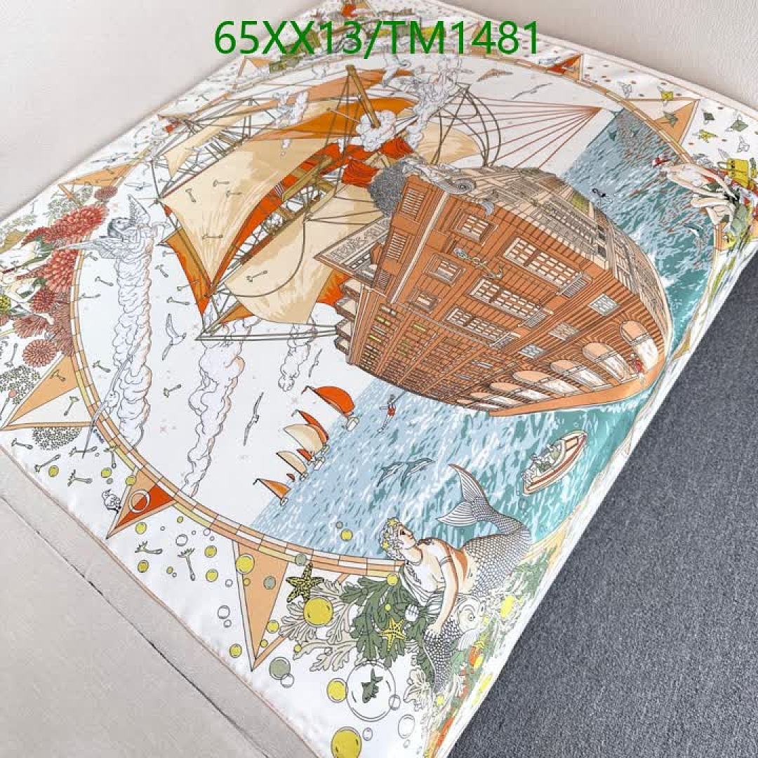Hermes-Scarf Code: TM1481 $: 65USD