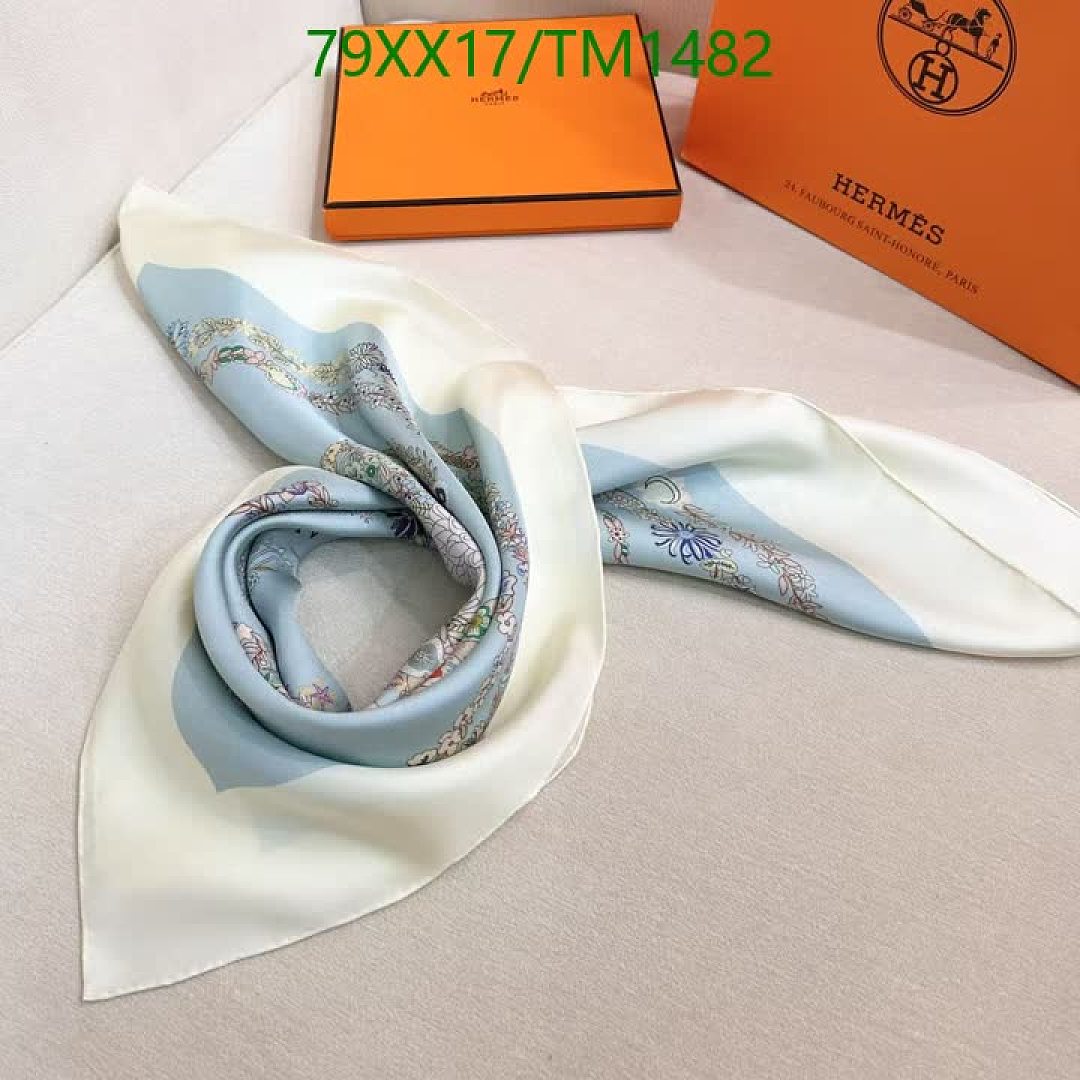 Hermes-Scarf Code: TM1482 $: 79USD
