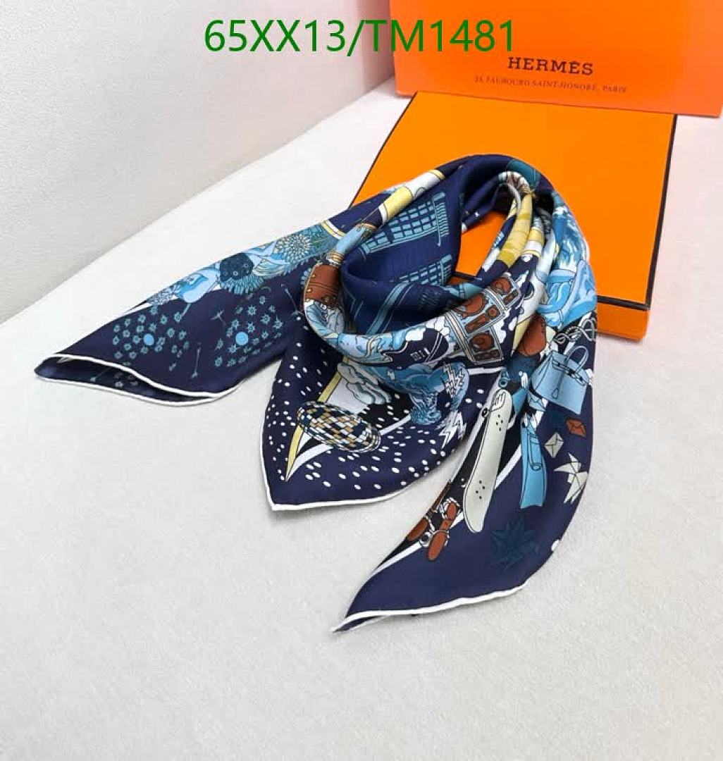 Hermes-Scarf Code: TM1481 $: 65USD