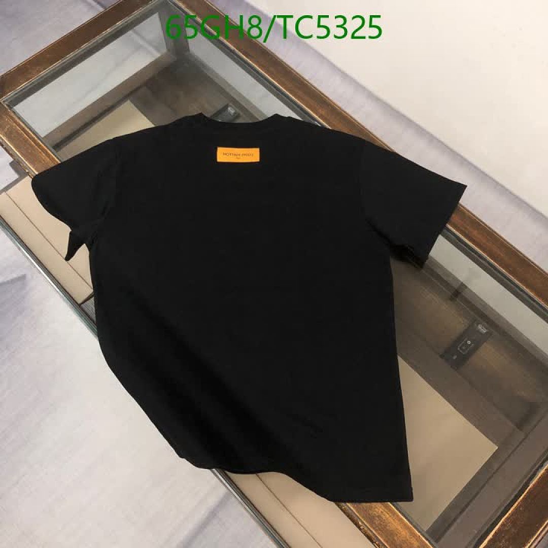LV-Clothing Code: TC5325 $: 65USD