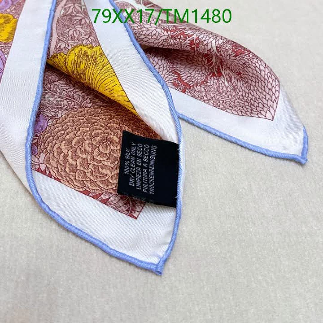Hermes-Scarf Code: TM1480 $: 79USD