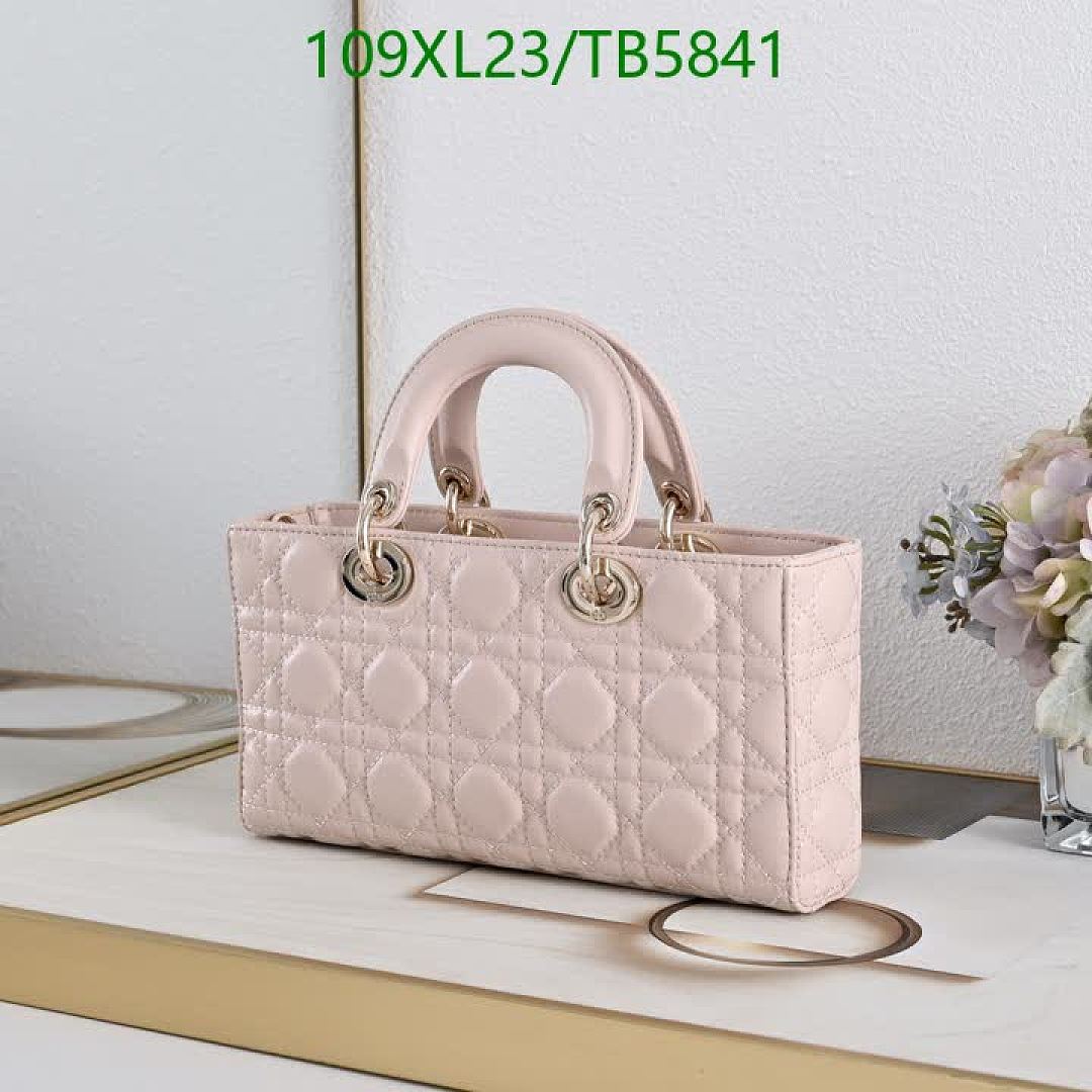 Dior-Bag-4A Quality Code: TB5841 $: 109USD