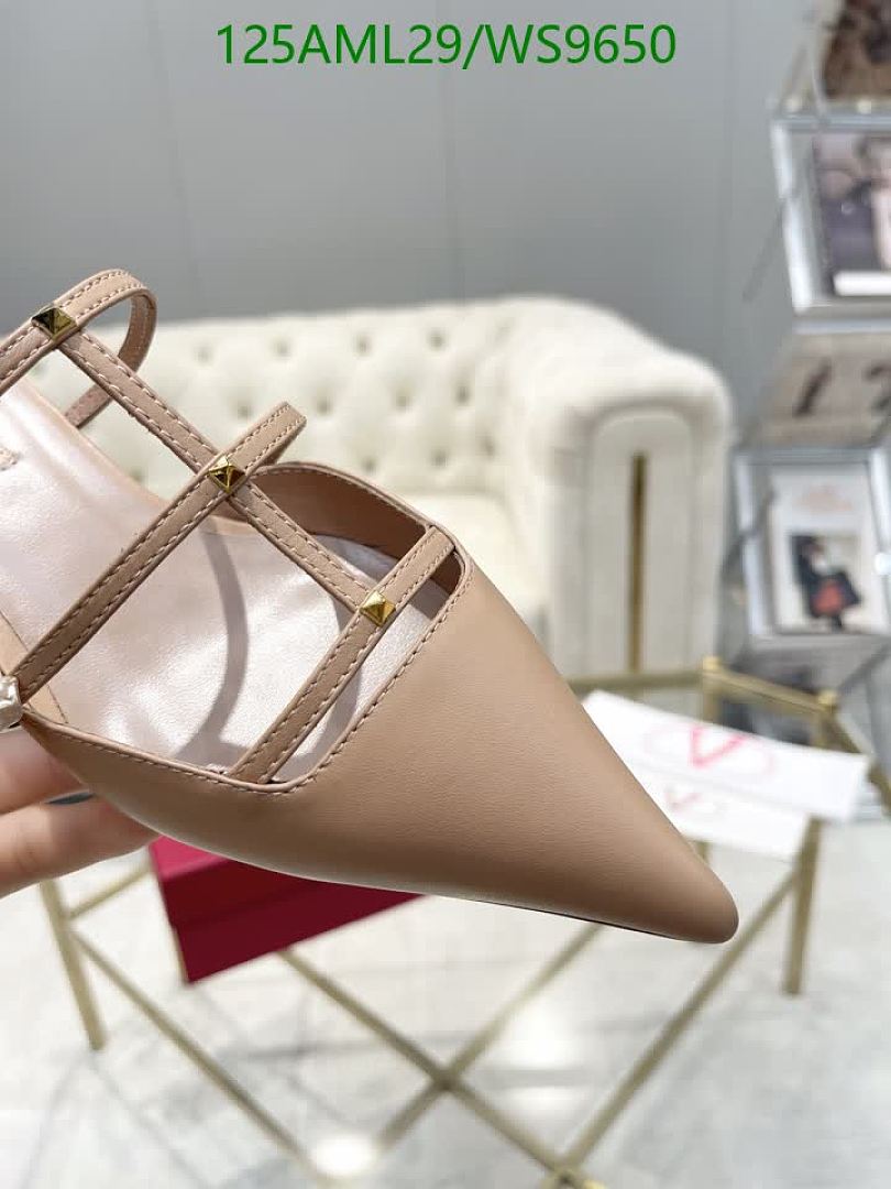 Valentino-Women Shoes Code: WS9650 $: 125USD