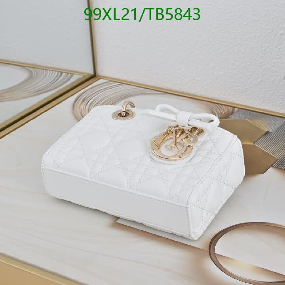 Dior-Bag-4A Quality Code: TB5843 $: 99USD