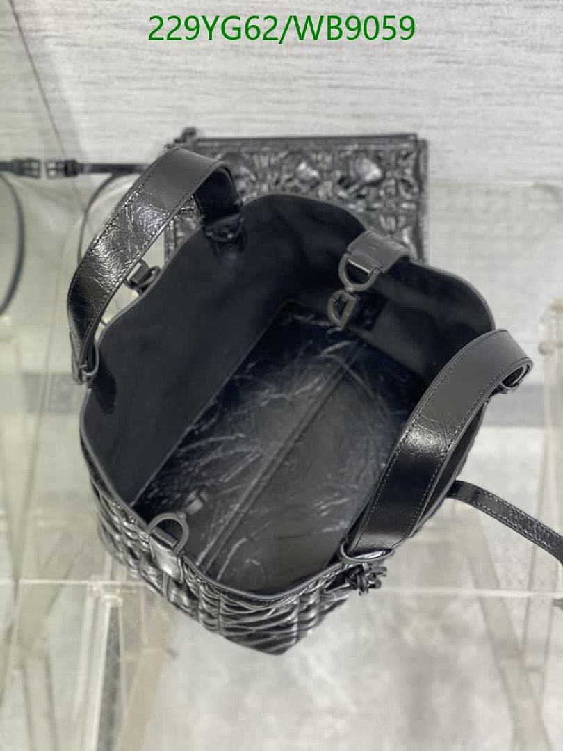 Dior-Bag-Mirror Quality Code: WB9059 $: 229USD