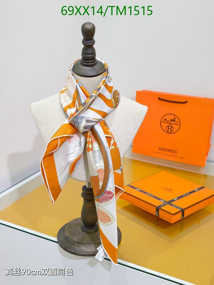 Hermes-Scarf Code: TM1515 $: 69USD