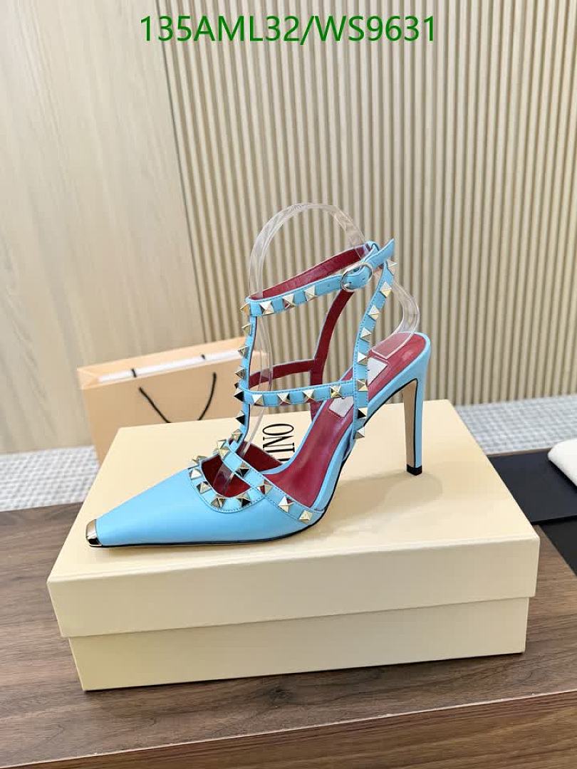 Valentino-Women Shoes Code: WS9631 $: 135USD