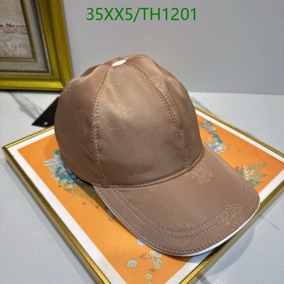 Versace-Cap(Hat) Code: TH1201 $: 35USD