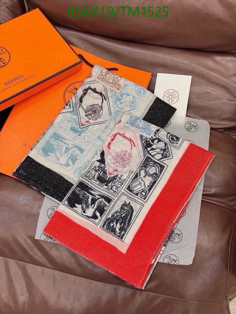 Hermes-Scarf Code: TM1525 $: 85USD