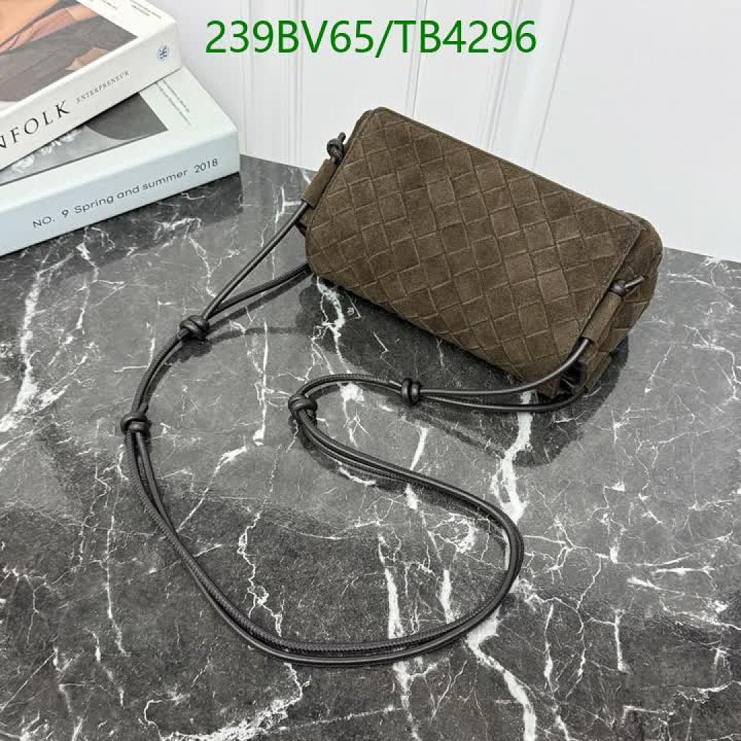 BV-Bag-Mirror Quality Code: TB4296 $: 239USD