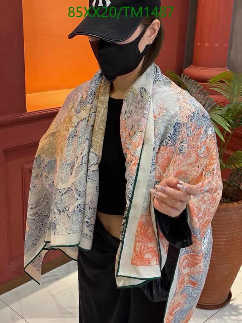 Hermes-Scarf Code: TM1487 $: 85USD