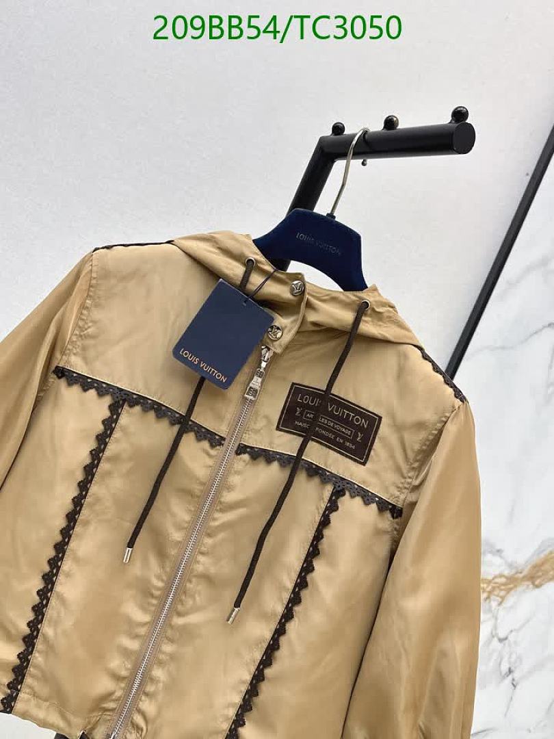 LV-Clothing Code: TC3050 $: 209USD