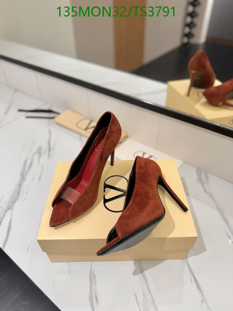 Valentino-Women Shoes Code: TS3791 $: 135USD