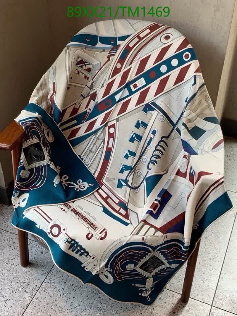 Hermes-Scarf Code: TM1469 $: 89USD