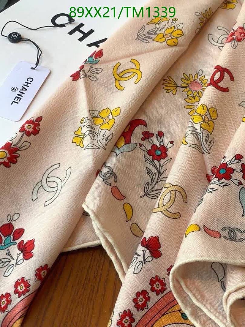 Chanel-Scarf Code: TM1339 $: 89USD