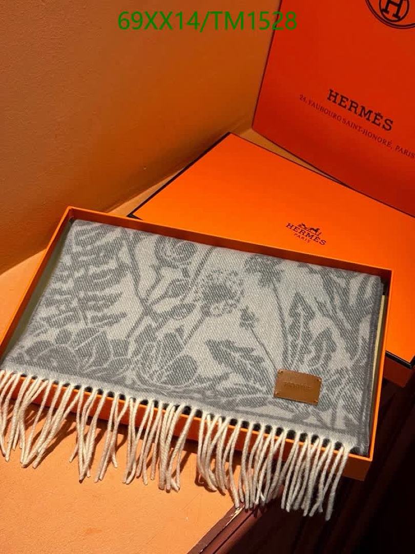 Hermes-Scarf Code: TM1528 $: 69USD