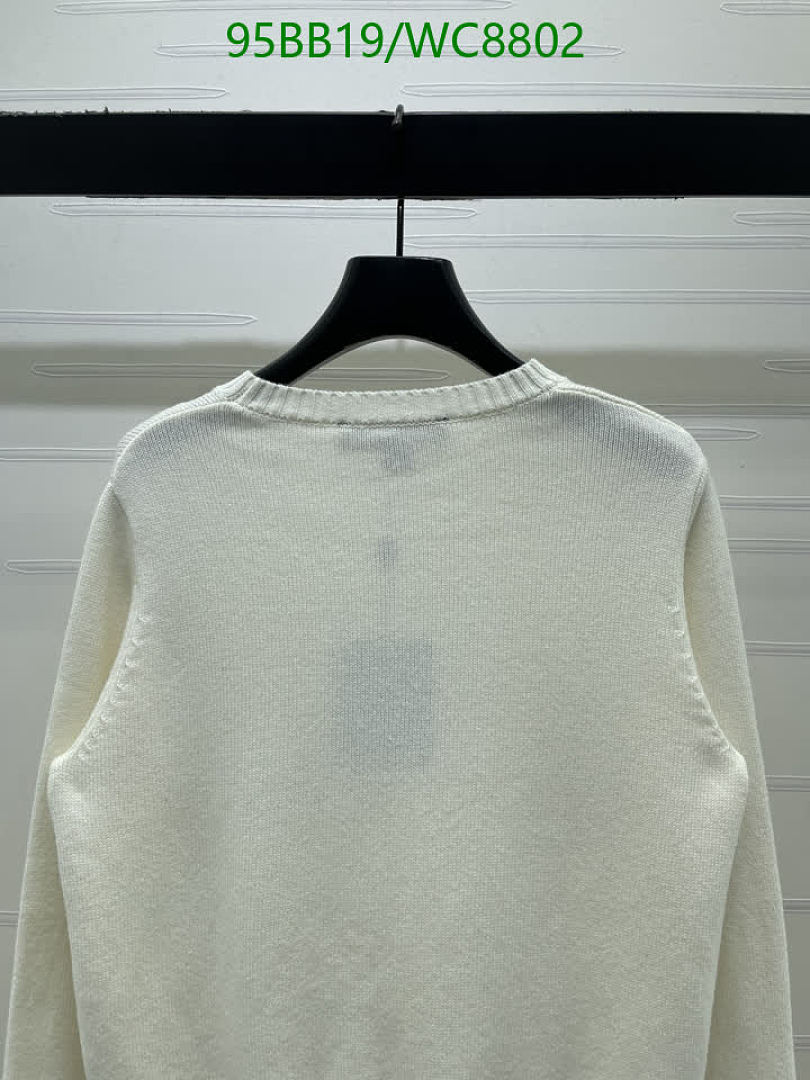 LV-Clothing Code: WC8802 $: 95USD