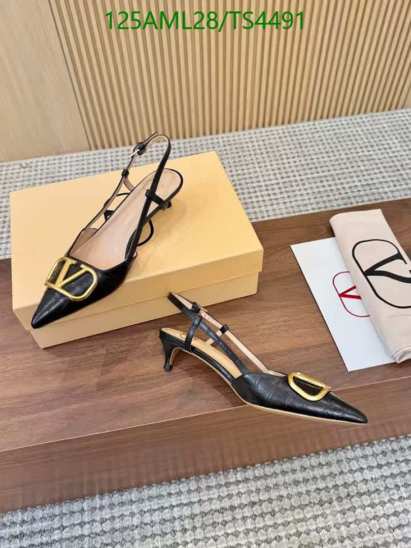 Valentino-Women Shoes Code: TS4491 $: 125USD