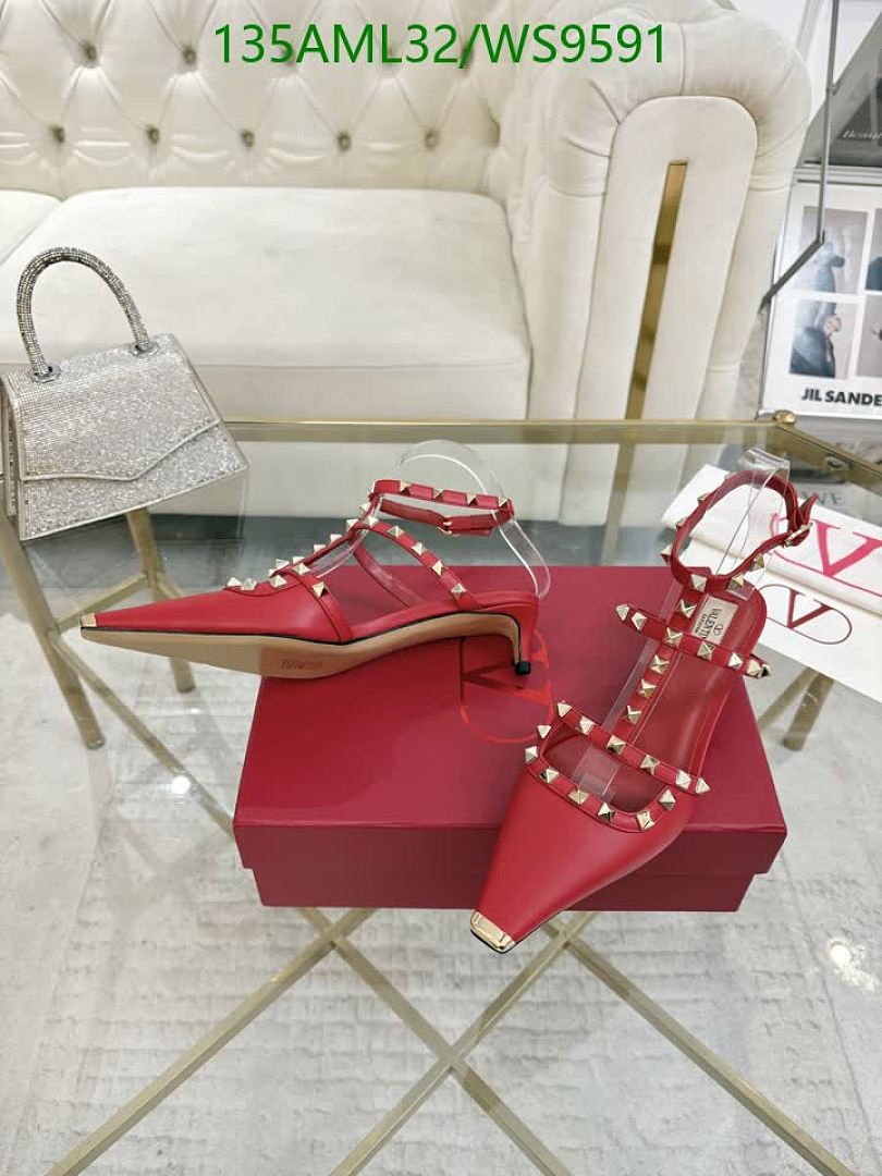 Valentino-Women Shoes Code: WS9591 $: 135USD