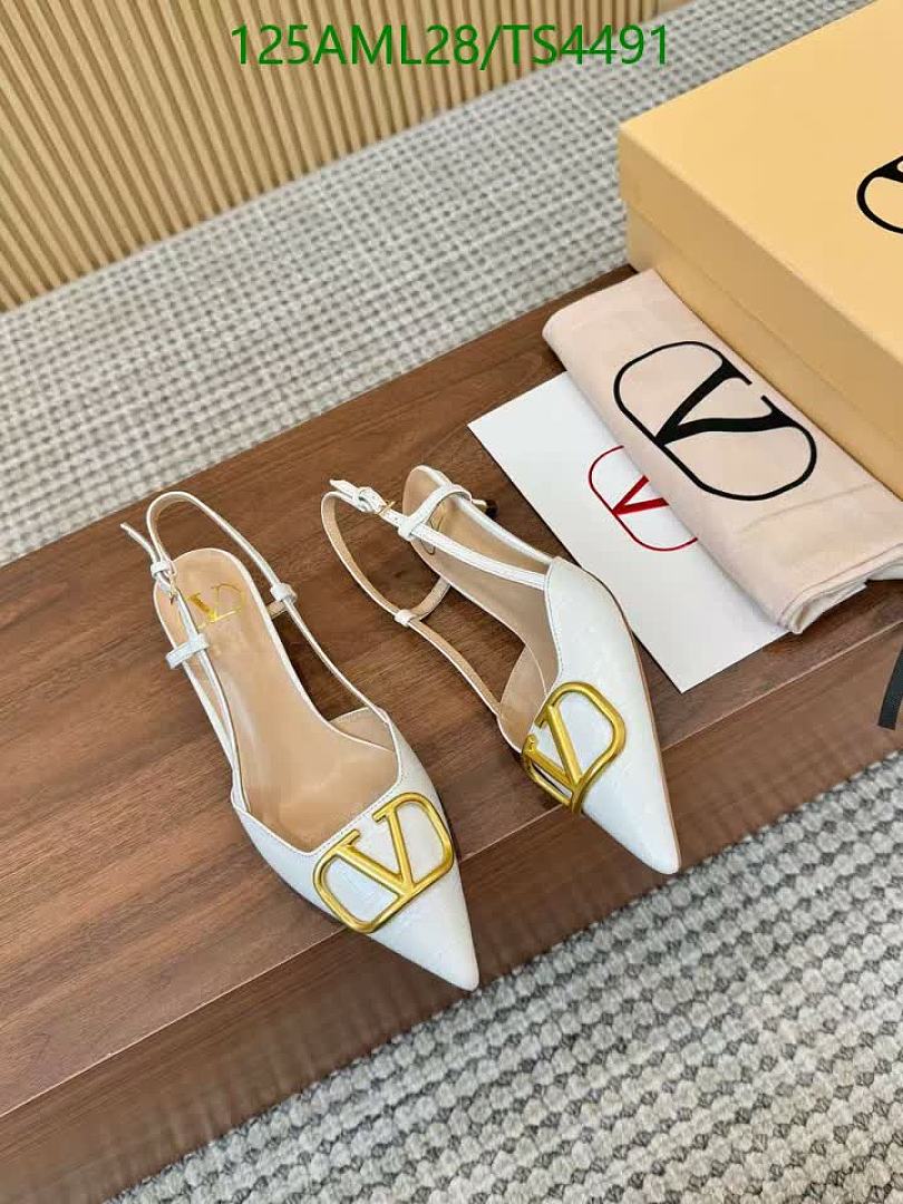 Valentino-Women Shoes Code: TS4491 $: 125USD