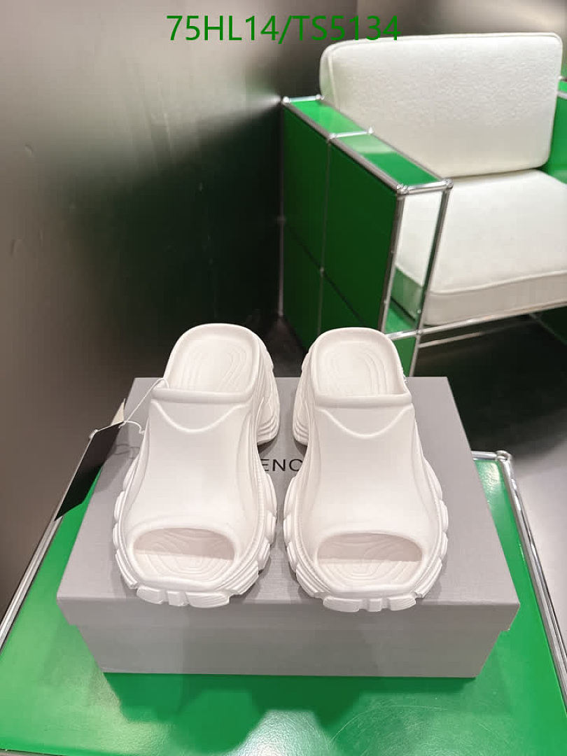 Balenciaga-Women Shoes Code: TS5134 $: 75USD