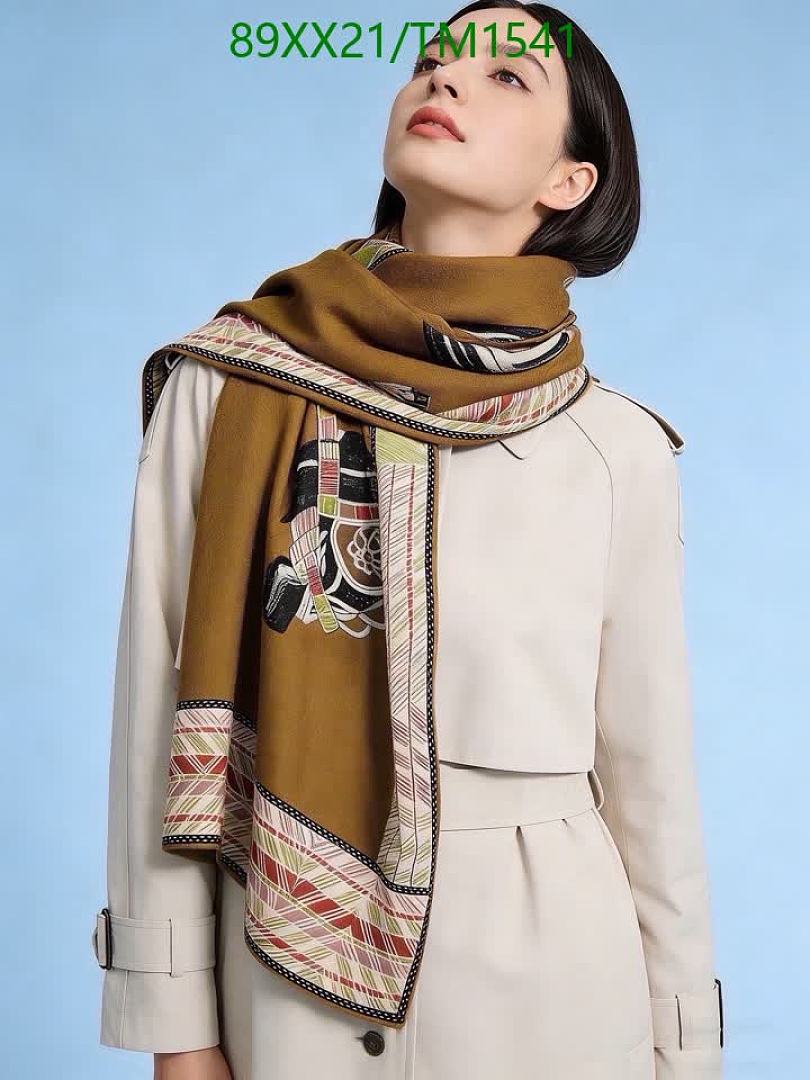 Hermes-Scarf Code: TM1541 $: 89USD