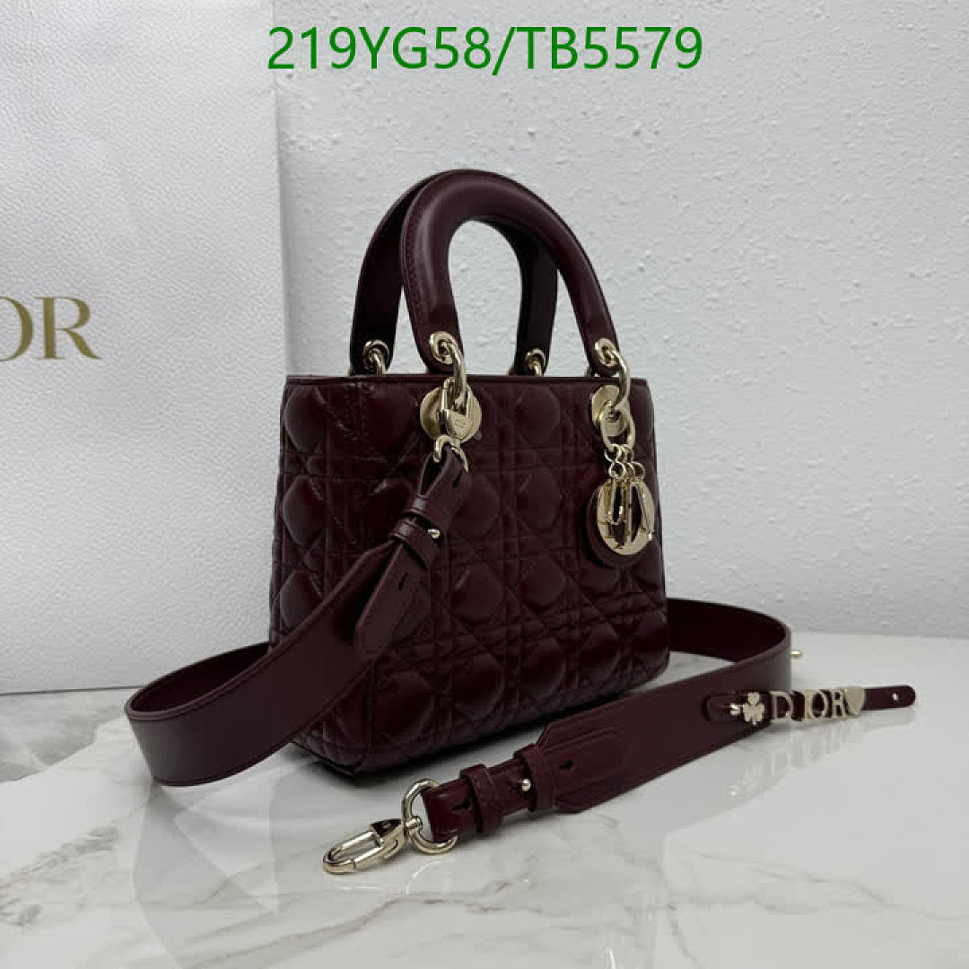 Dior-Bag-Mirror Quality Code: TB5579 $: 219USD