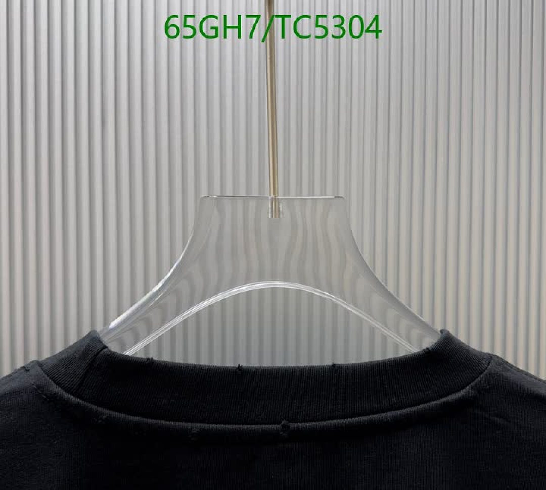 LV-Clothing Code: TC5304 $: 65USD