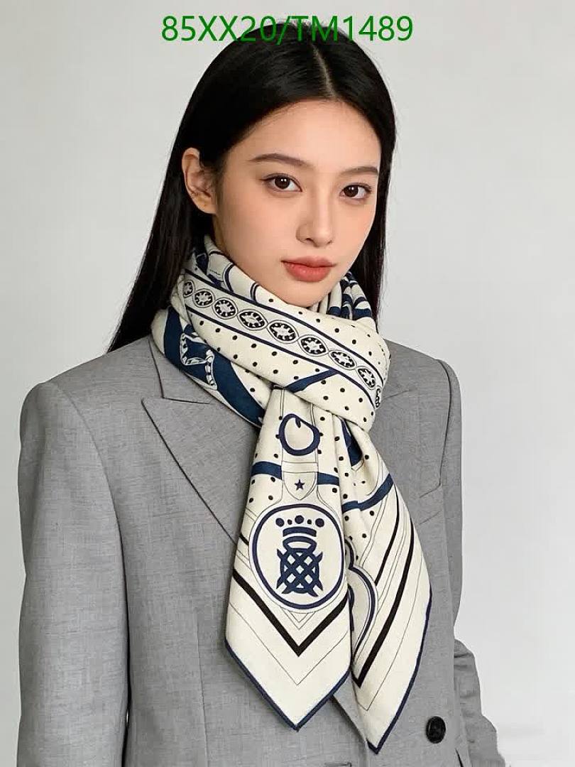 Hermes-Scarf Code: TM1489 $: 85USD