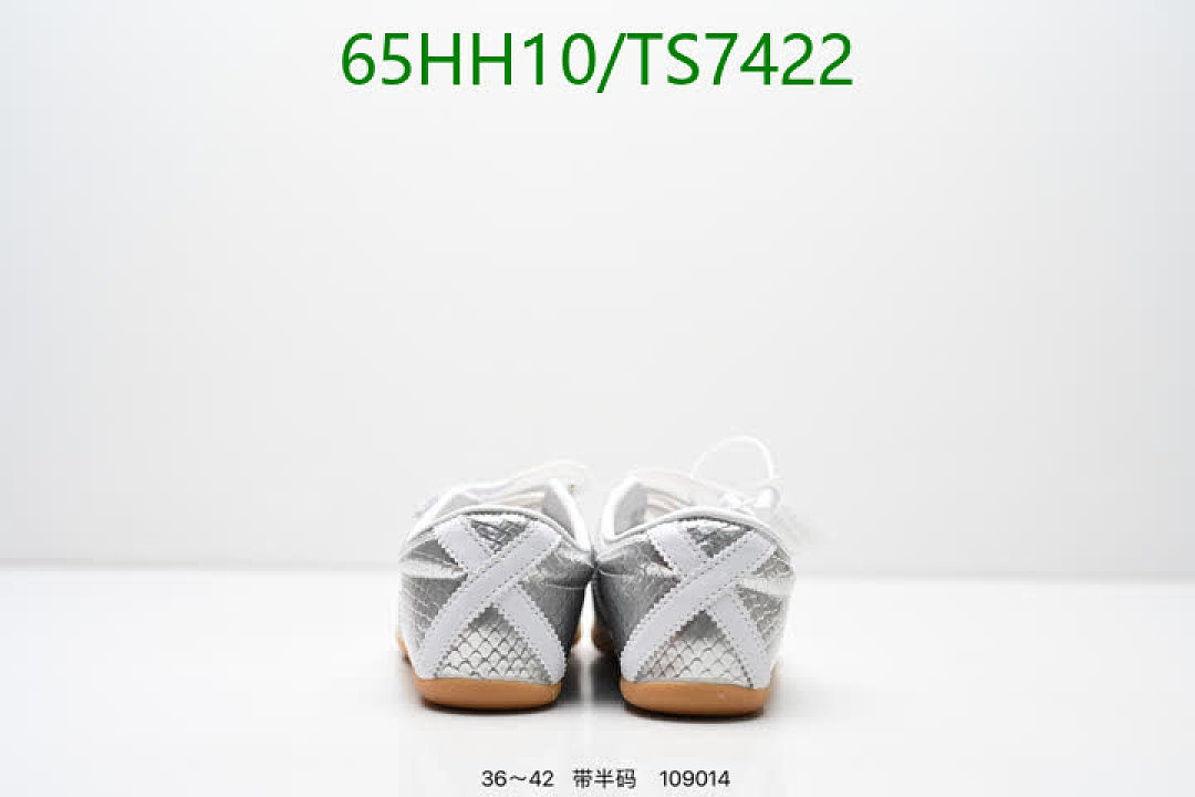 Adidas-Shoes(Women) Code: TS7422 $: 65USD