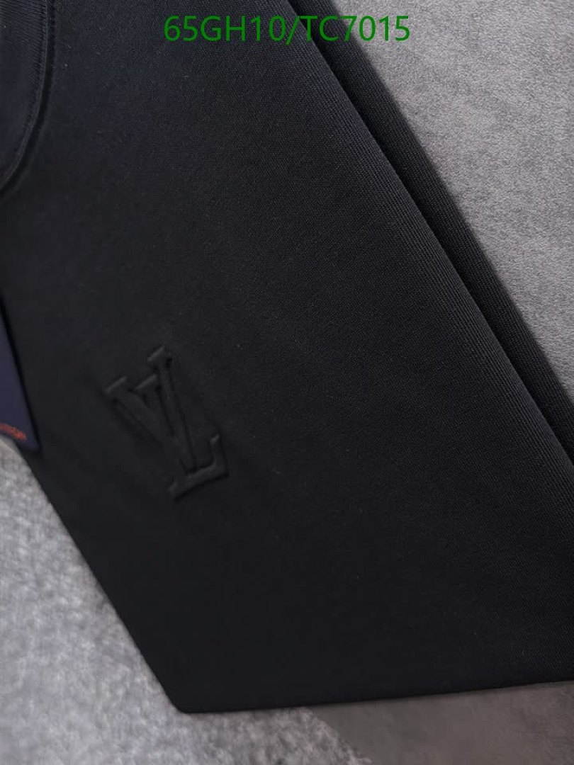 LV-Clothing Code: TC7015 $: 65USD
