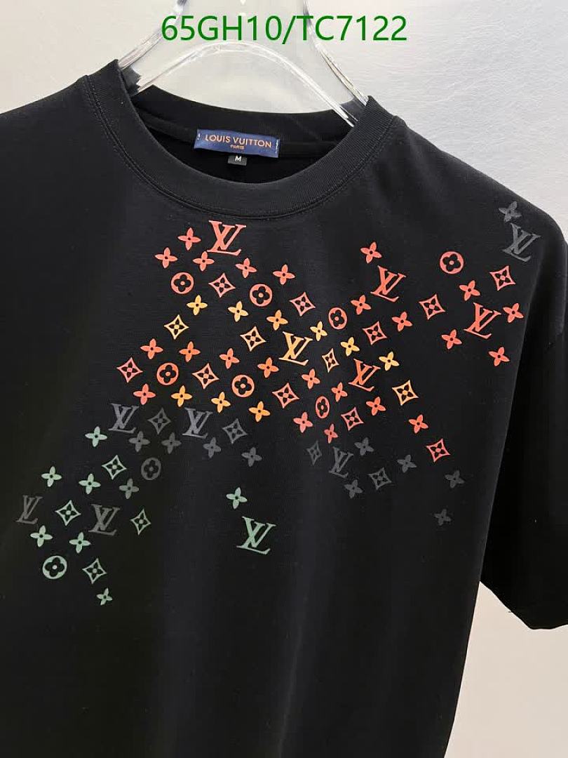 LV-Clothing Code: TC7122 $: 65USD