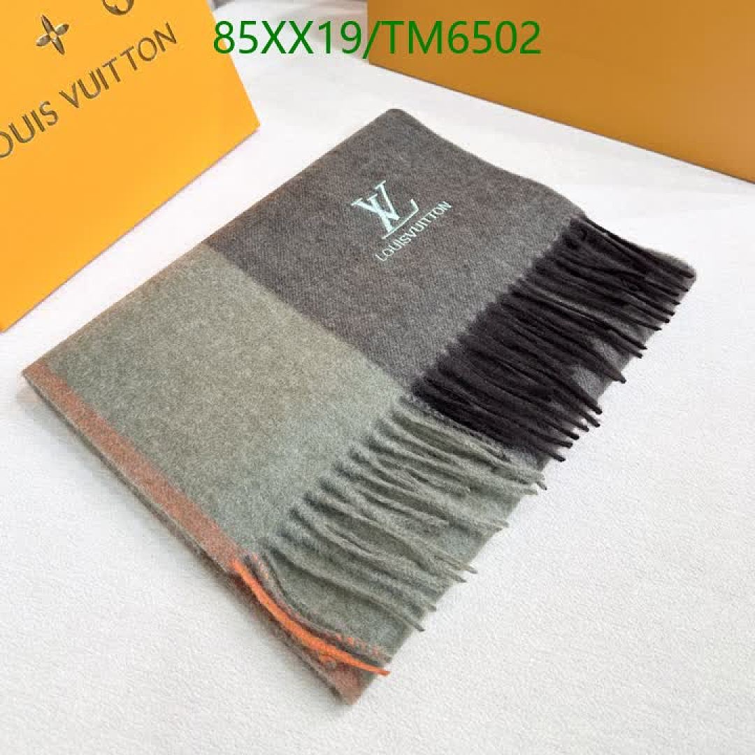 LV-Scarves Code: TM6502 $: 85USD