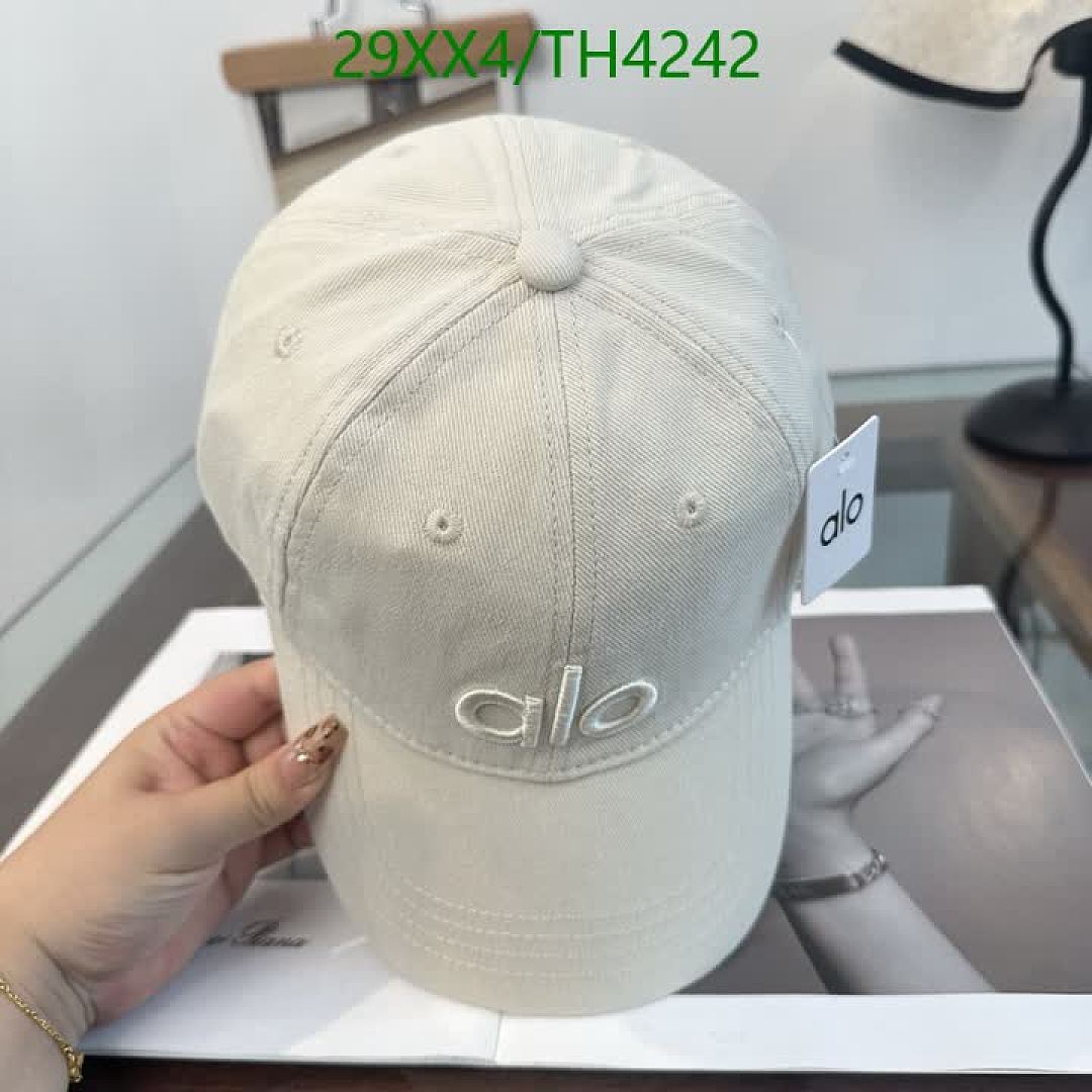 Alo yoga-Hats Code: TH4242 $: 29USD
