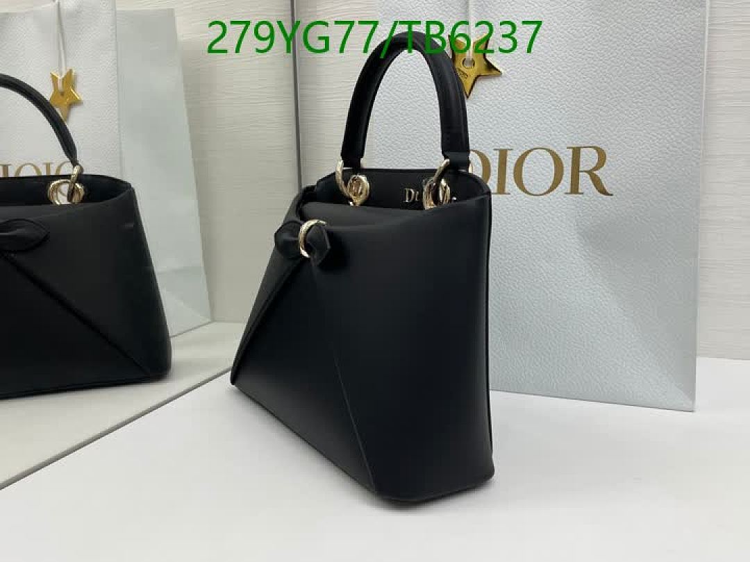 Dior-Bags(5A) Code: TB6237 $: 279USD