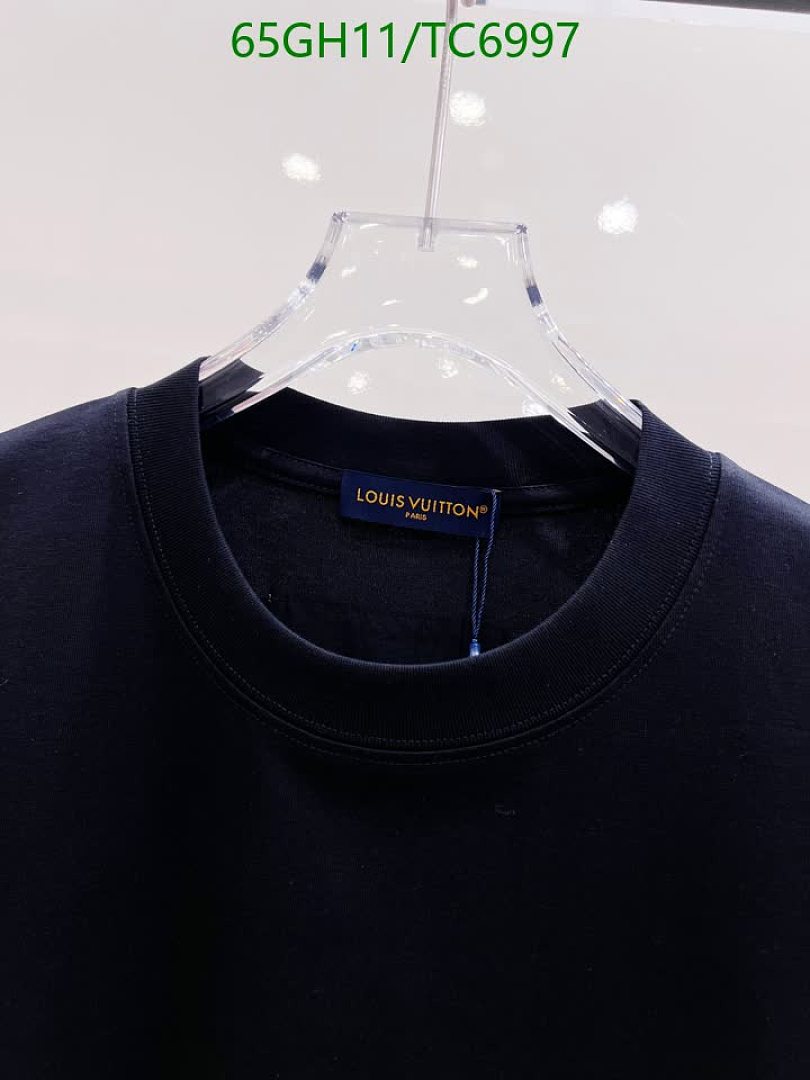 LV-Clothing Code: TC6997 $: 65USD
