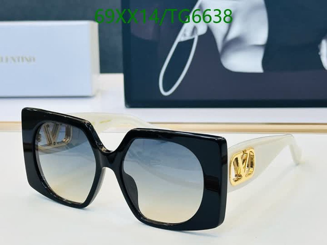 Valentino-Glasses Code: TG6638 $: 69USD