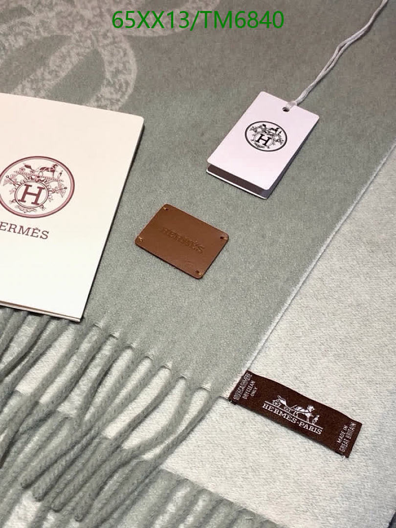 Hermes-Scarves Code: TM6840 $: 65USD