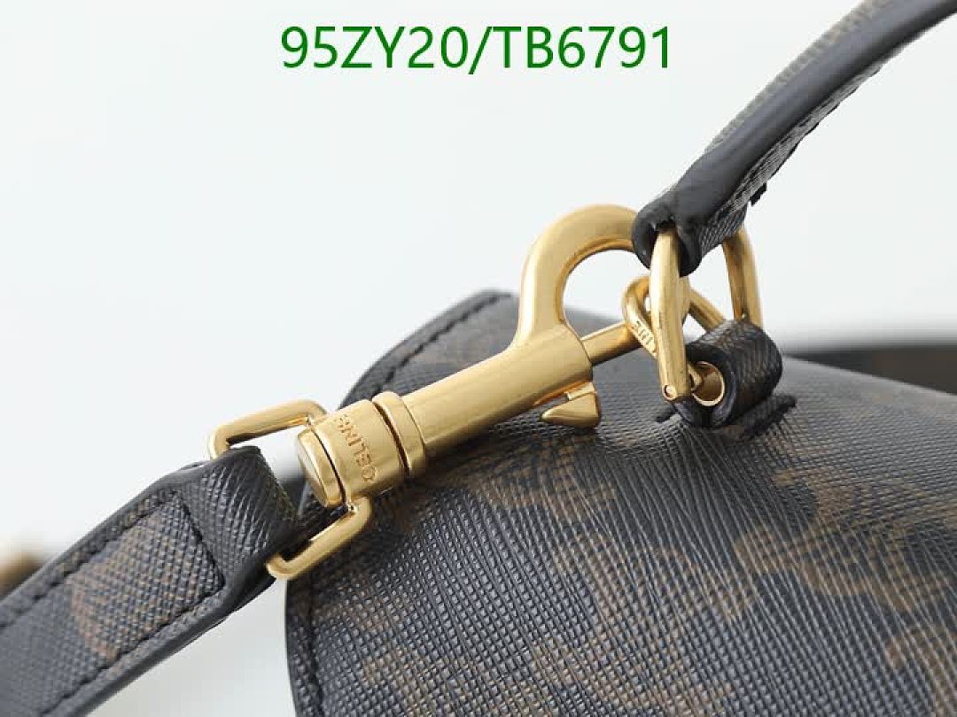 Celine-Bags(4A) Code: TB6791 $: 95USD
