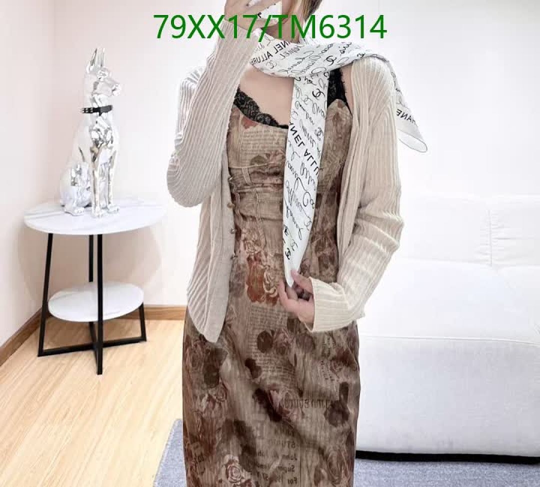 Chanel-Scarves Code: TM6314 $: 79USD