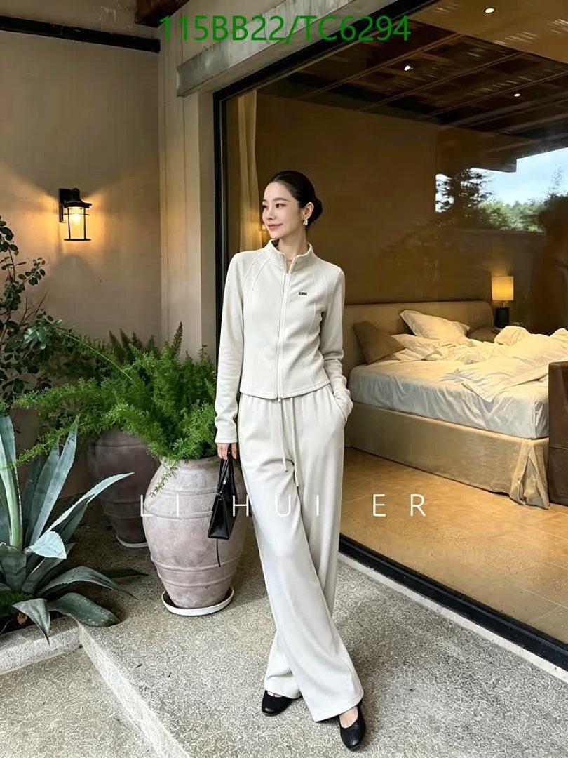 LV-Clothing Code: TC6294 $: 115USD