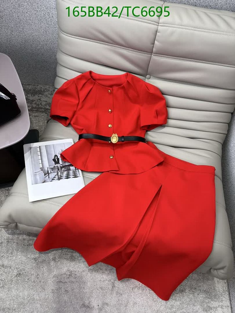 Dior-Clothing Code: TC6695 $: 165USD
